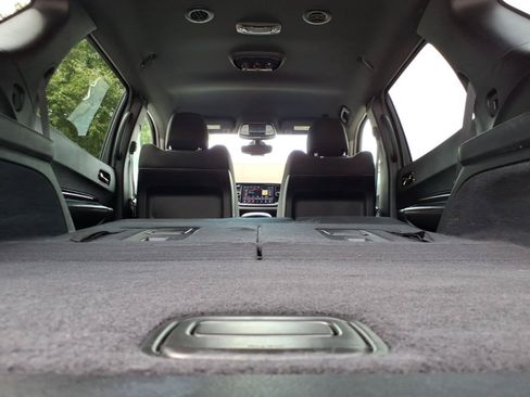 Used 2023 Dodge Durango R/T w/ Blacktop Package RWD image 31