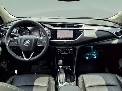 Certified 2021 Buick Encore GX Essence w/ Advanced Technology Package AWD/4WD image 17