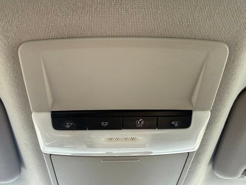 Used 2021 Nissan Sentra SR FWD image 32