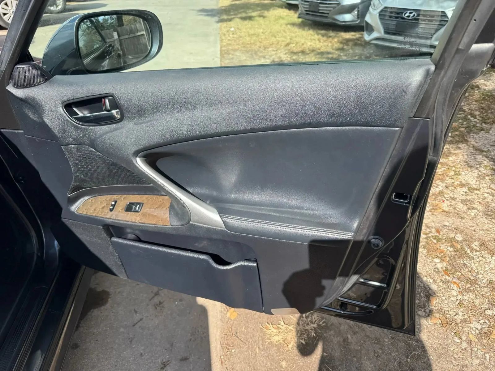 Used 2011 Lexus IS 250 w/ Premium Pkg Value Edition RWD image 23