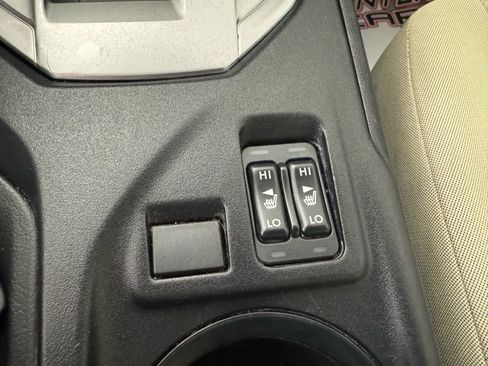Used 2019 Subaru Impreza 2.0i Premium image 22