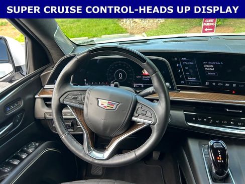 Used 2023 Cadillac Escalade Sport Platinum w/ Heavy-Duty Trailer Package AWD/4WD image 17