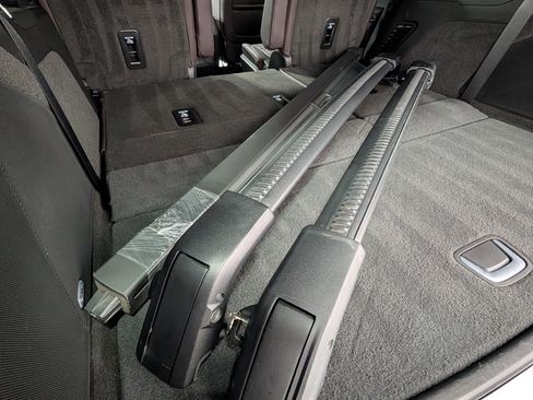 Used 2024 Cadillac Escalade V w/ LPO, ONYX Package image 20