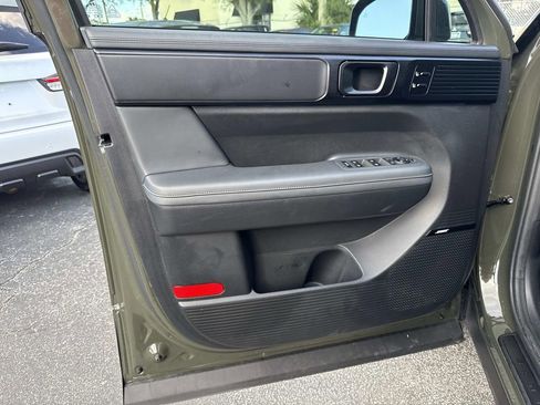 Used 2025 Hyundai Santa Fe Calligraphy FWD image 20
