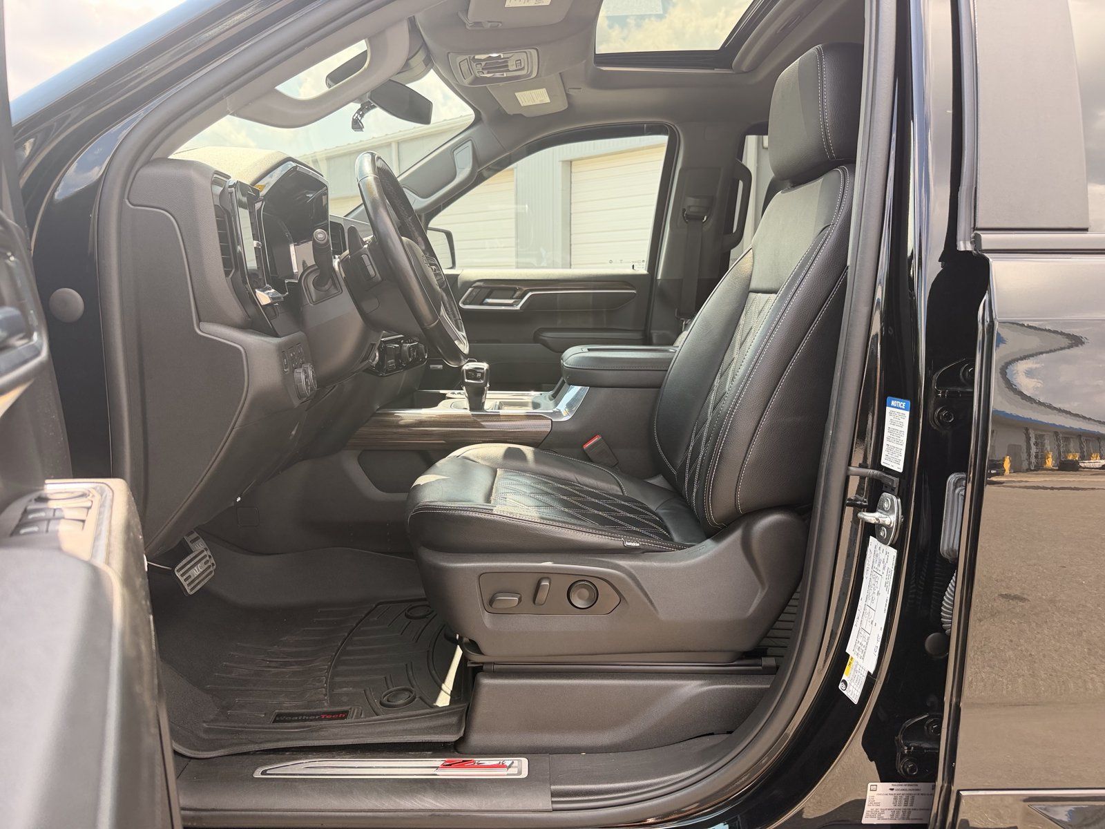 Used 2022 Chevrolet Silverado 1500 RST w/ All Star Edition Plus AWD/4WD image 14