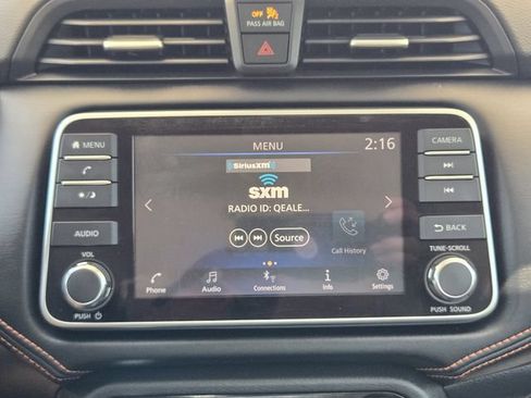 Used 2020 Nissan Versa SR w/ Convenience Package FWD image 16
