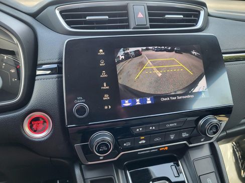 Used 2020 Honda CR-V Touring image 19