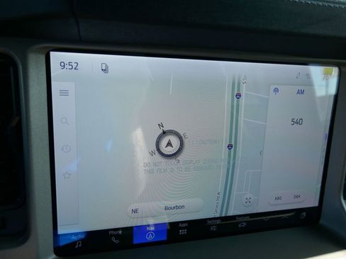 New 2026 Ford Bronco Outer Banks w/ Black Appearance Package image 18