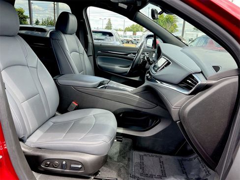 Certified 2024 Buick Enclave Premium image 22