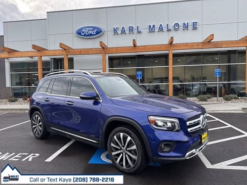 Used 2021 Mercedes-Benz GLB 250 4MATIC image 1