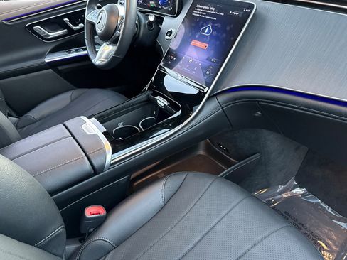 Certified 2023 Mercedes-Benz EQE 350+ 4MATIC SUV image 33