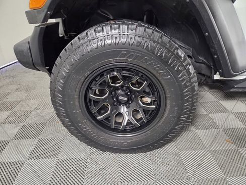 Certified 2019 Jeep Wrangler Unlimited Sport image 12