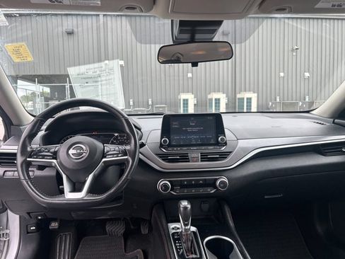 Certified 2023 Nissan Altima 2.5 SR FWD image 25