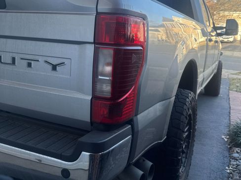 Used 2021 Ford F250 Lariat w/ Lariat Ultimate Package image 6