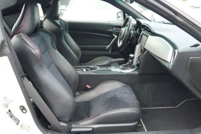 Used 2014 Subaru BRZ Limited w/ Popular Package #1B RWD image 24