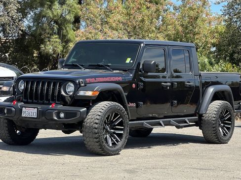 Used 2021 Jeep Gladiator Rubicon w/ Trailer Tow Package AWD/4WD image 8
