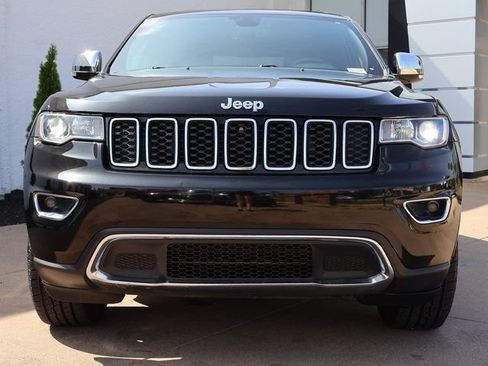 Used 2019 Jeep Grand Cherokee Limited AWD/4WD image 2