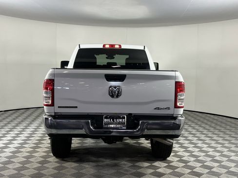 Used 2024 RAM 2500 Big Horn w/ Bed Utility Group image 7
