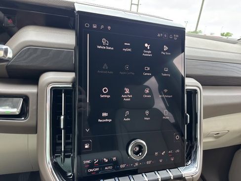 New 2026 GMC Yukon Denali w/ Denali Reserve Package AWD/4WD image 39