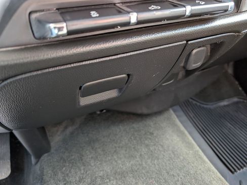 Used 2017 GMC Sierra 1500 SLE w/ SLE Value Package image 23