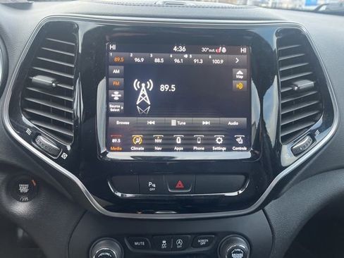 Used 2020 Jeep Cherokee High Altitude image 12