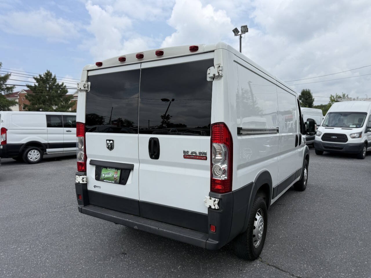 Used 2015 RAM ProMaster 1500 FWD image 3