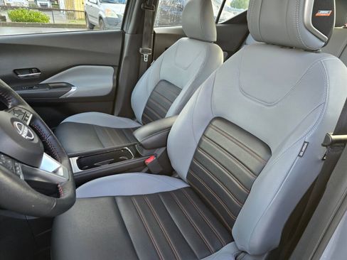 Used 2023 Nissan Kicks SR w/ SR Premium Package image 21