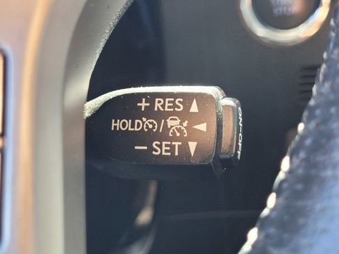 Used 2023 Toyota 4Runner Limited image 27