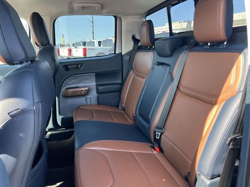 Used 2023 Ford Maverick Lariat FWD image 23