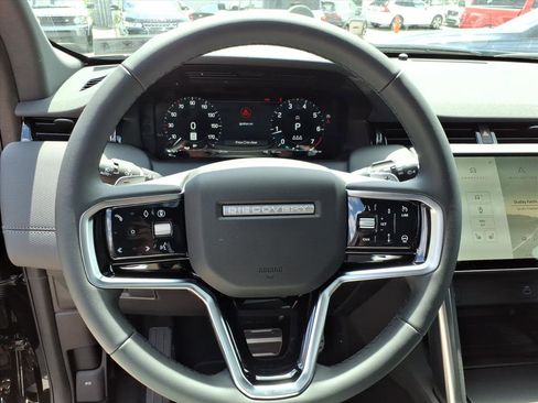 New 2026 Land Rover Discovery Sport Landmark AWD/4WD image 15
