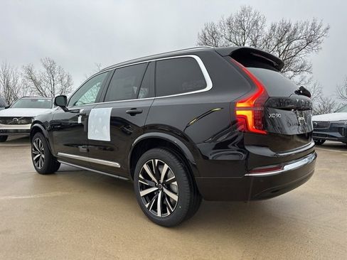 New 2026 Volvo XC90 B5 Core w/ Protection Package Premier image 5