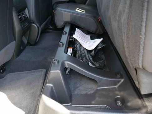 Used 2024 GMC Canyon AT4 w/ Canyon Safety Plus Package AWD/4WD image 17