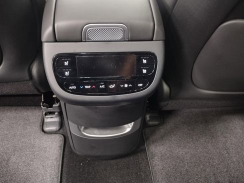 New 2026 Hyundai Ioniq 9 Limited w/ Tow & Go Package image 43