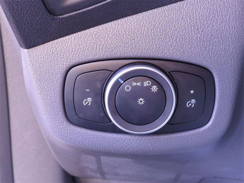 Used 2021 Ford Transit Connect XL image 17