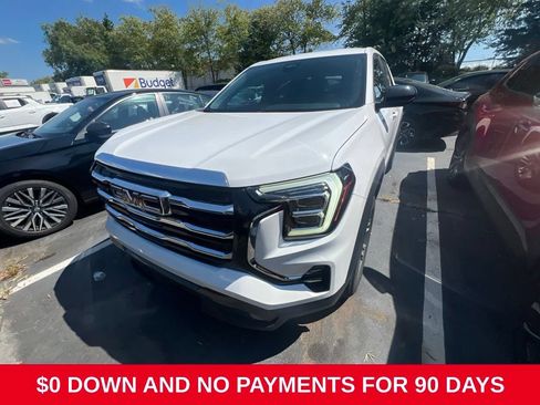 Used 2025 GMC Terrain Elevation AWD/4WD image 1