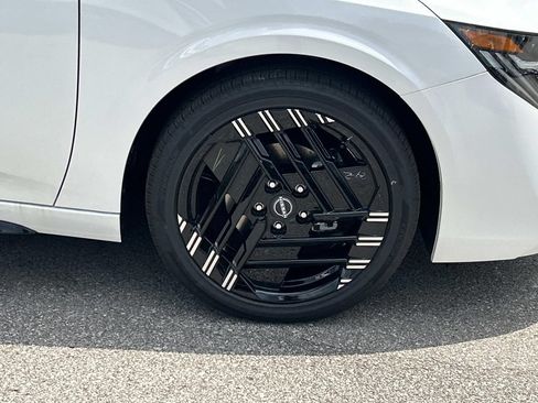 New 2026 Nissan Sentra SR w/ SR All Weather Package FWD image 9