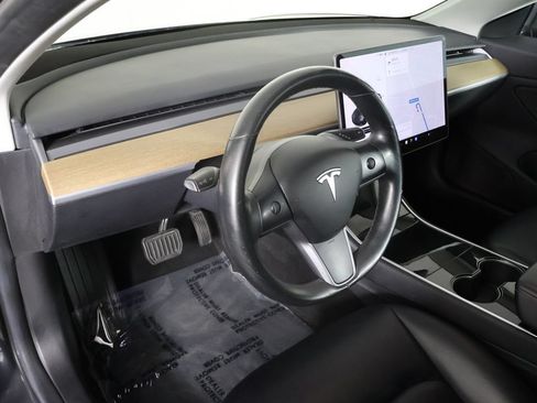 Used 2018 Tesla Model 3 Long Range AWD/4WD image 23