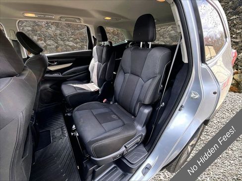 Used 2022 Subaru Ascent Premium w/ Convenience Package AWD/4WD image 23