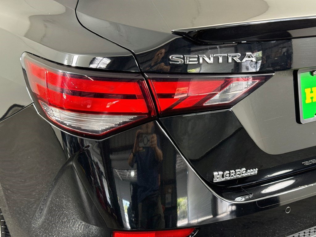 Used 2021 Nissan Sentra SR FWD image 35