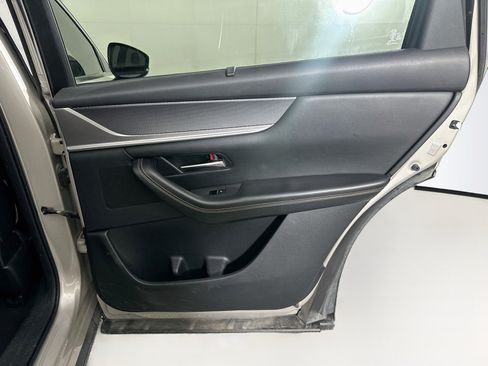 Used 2024 MAZDA CX-90 Plug-In Hybrid w/ Premium Plus AWD/4WD image 34