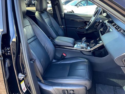 Used 2023 Land Rover Range Rover Evoque R-Dynamic S image 7