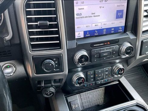 Used 2021 Ford F450 Platinum w/ FX4 Off-Road Package AWD/4WD image 24