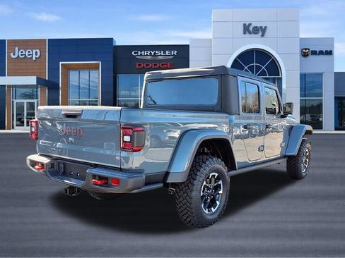 New 2026 Jeep Gladiator Rubicon w/ Technology Group image 4