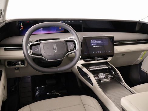 New 2026 Lincoln Nautilus Premier w/ Equipment Group 102A image 2