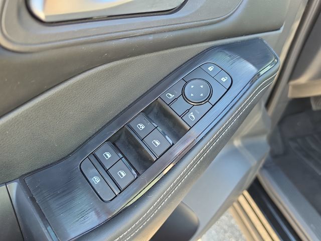 Used 2023 Nissan Rogue SV w/ SV Premium B Package FWD image 20