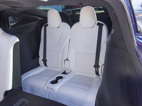 Used 2022 Tesla Model X Base image 44