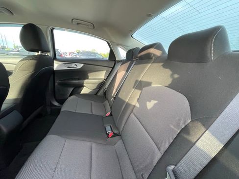 Certified 2024 Kia Forte LXS w/ LXS Technology Package image 25