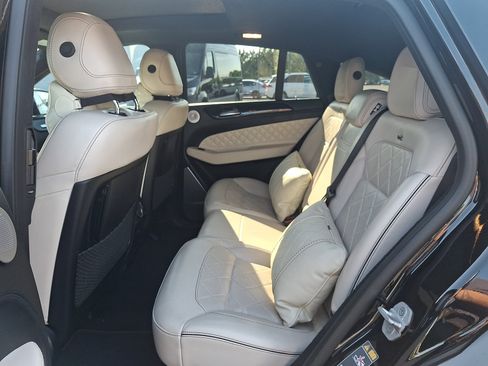 Certified 2018 Mercedes-Benz GLE 43 AMG 4MATIC Coupe image 10