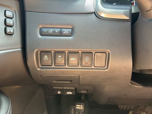 Certified 2023 Nissan Murano SL w/ Cargo Package FWD image 31
