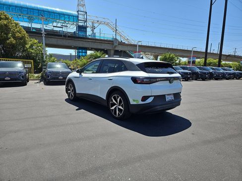 Certified 2023 Volkswagen ID.4 Pro S RWD image 7